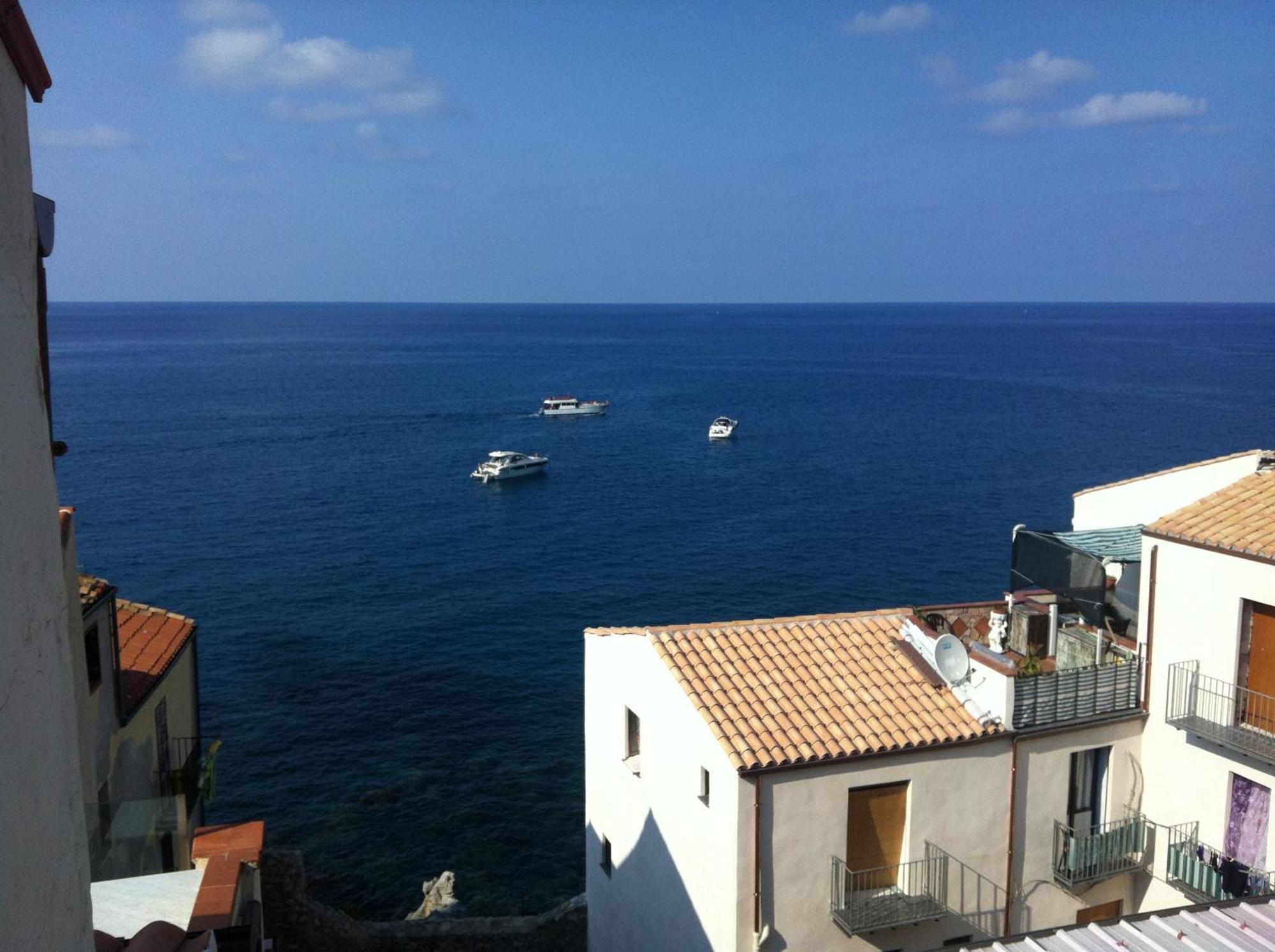 Gaia Holidays Apartments Cefalu Bagian luar foto