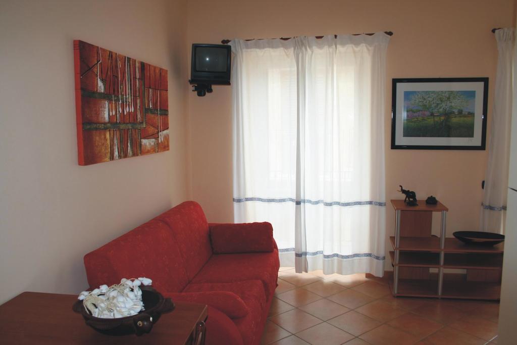 Gaia Holidays Apartments Cefalu Bagian luar foto