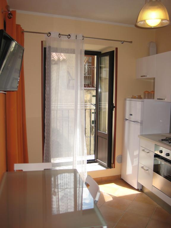 Gaia Holidays Apartments Cefalu Ruang foto