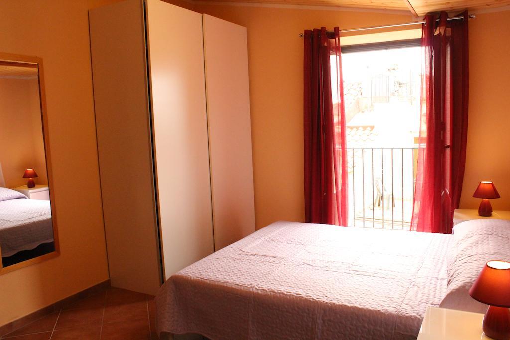 Gaia Holidays Apartments Cefalu Ruang foto